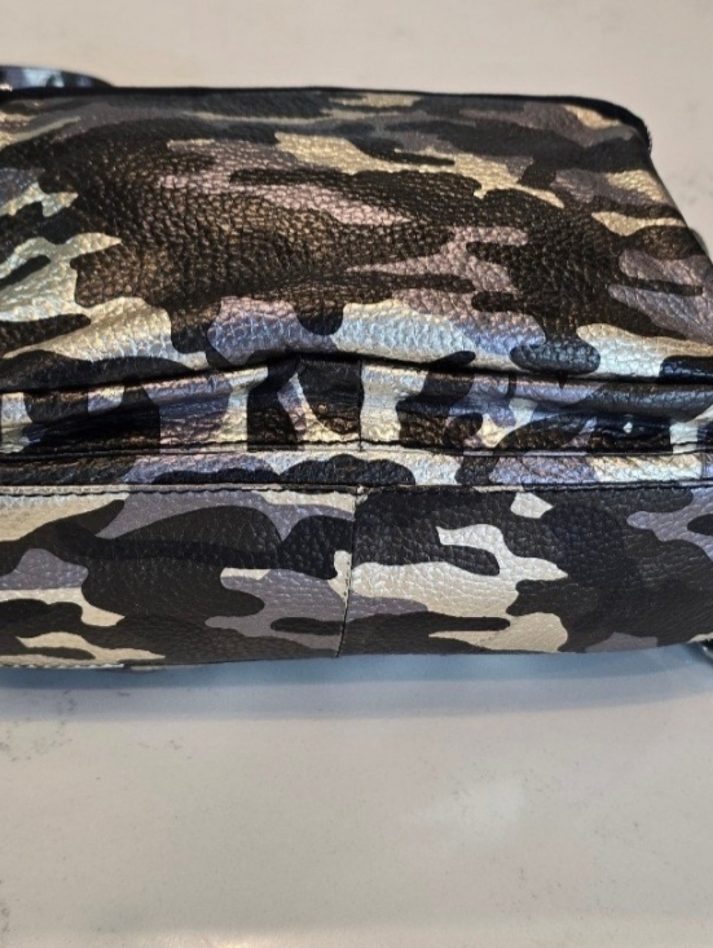 Aimee Kestenberg Becca Pebbeled Leather Metallic Camoflauge Backpack Womens - Picture 7 of 14